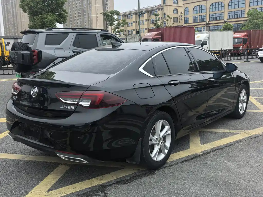 BUICK REGAL 2020