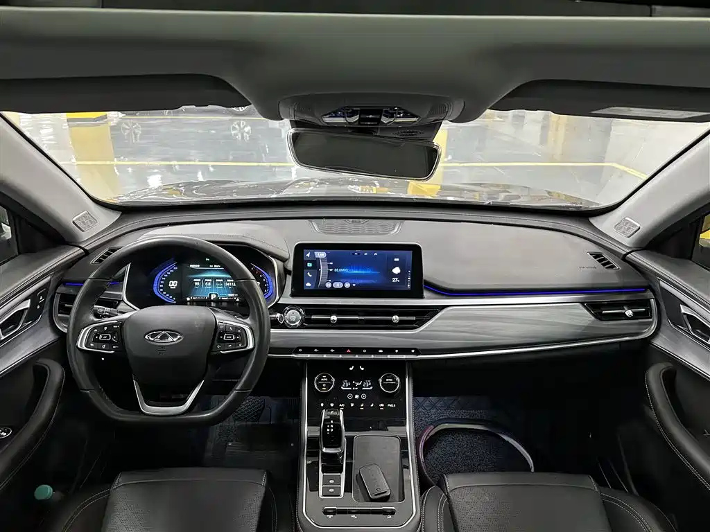 CHERY TIGGO 8 2021