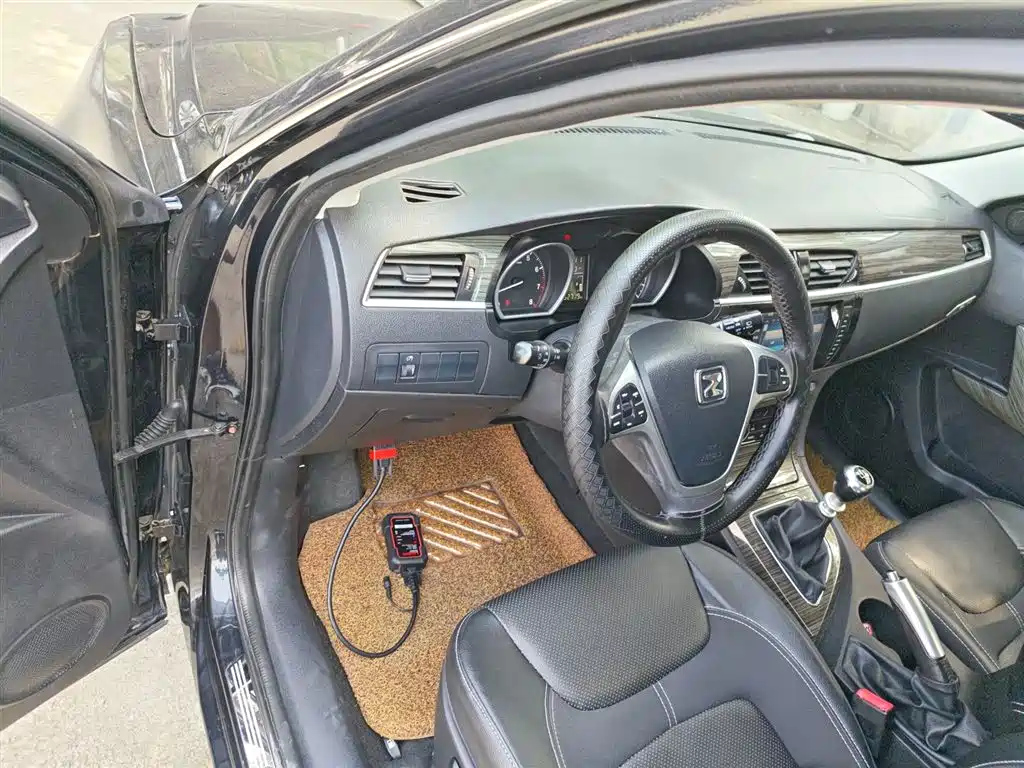 ZOTYE T600 2015