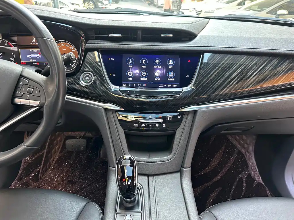 CADILLAC XT6 2022