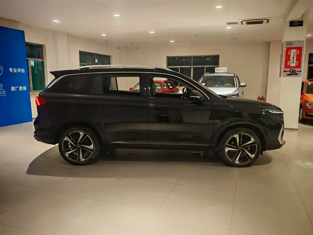 ROEWE RX5 MAX 2022