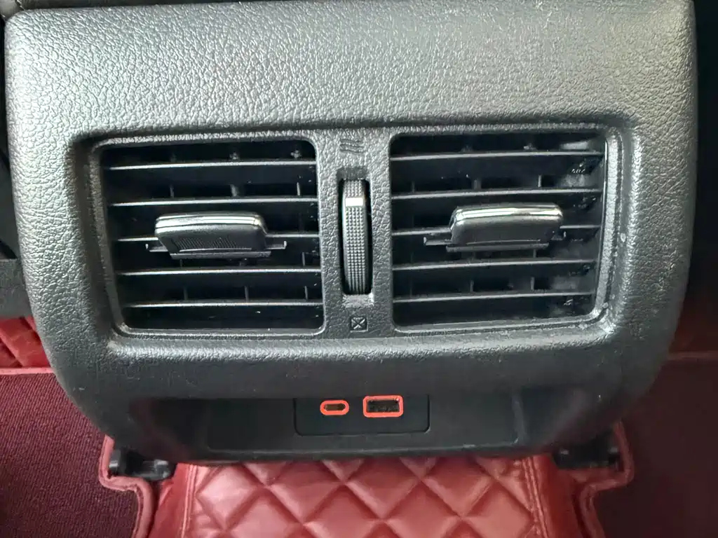 NISSAN TEANA 2022