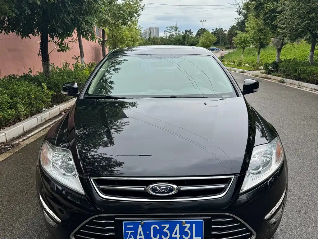 FORD MONDEO - WINNER 2012