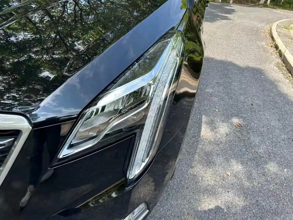 CADILLAC XTS 2018