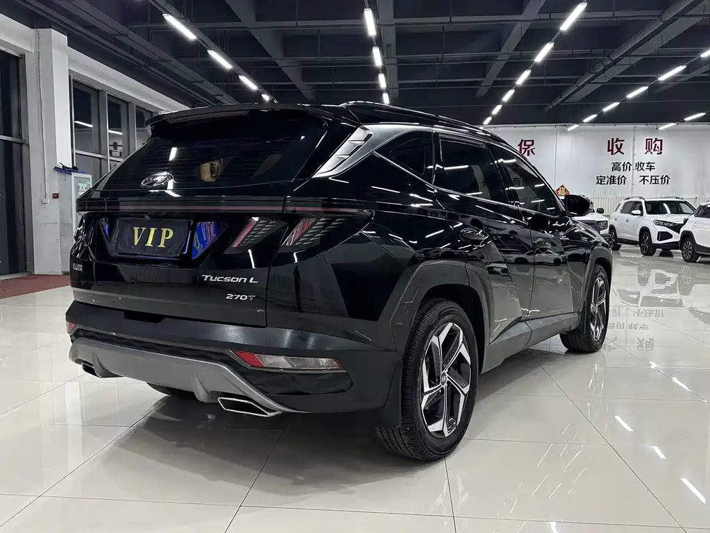 HYUNDAI TUCSON 2023