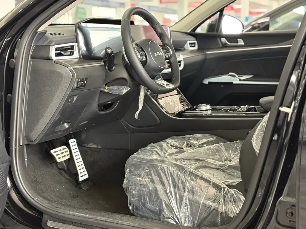 KIA K5 2021