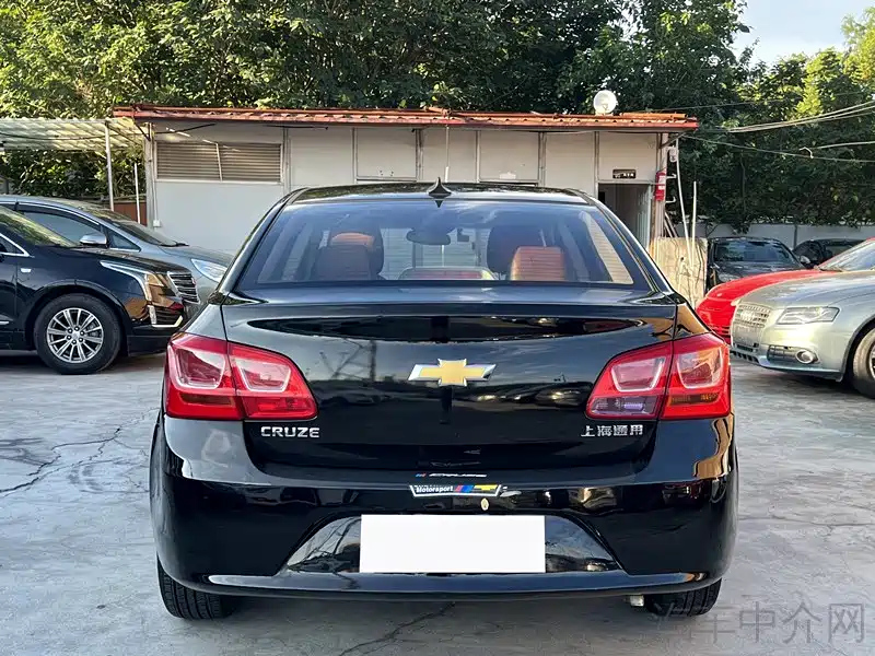 CHEVROLET CRUZE 2015