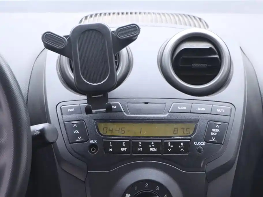 BYD F0 2012