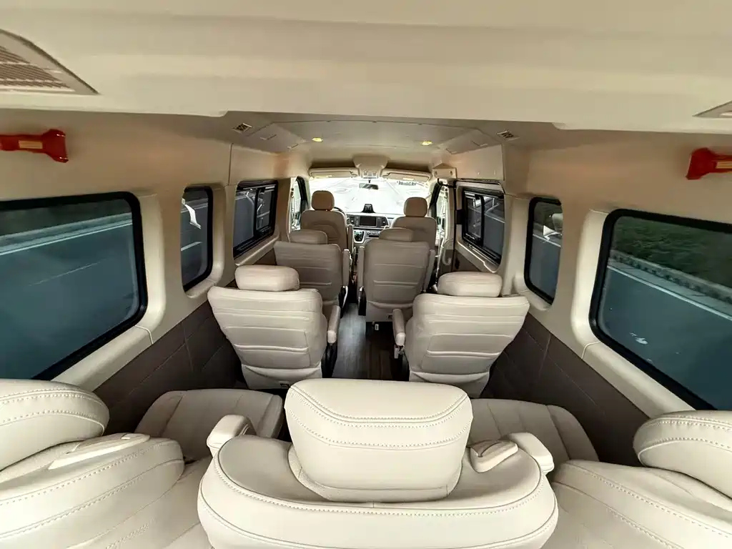 SAIC MAXUS V80 NEW JOURNEY 2025