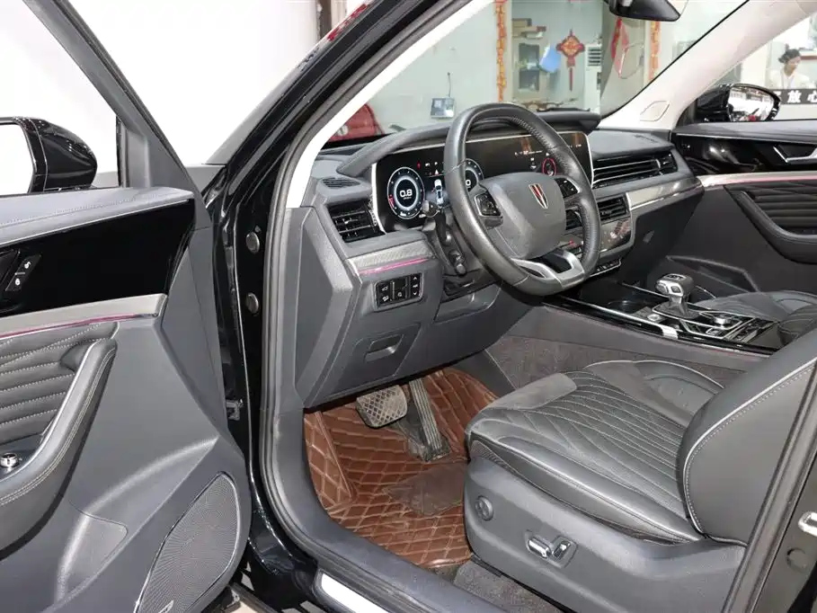 HONGQI HS5 2022