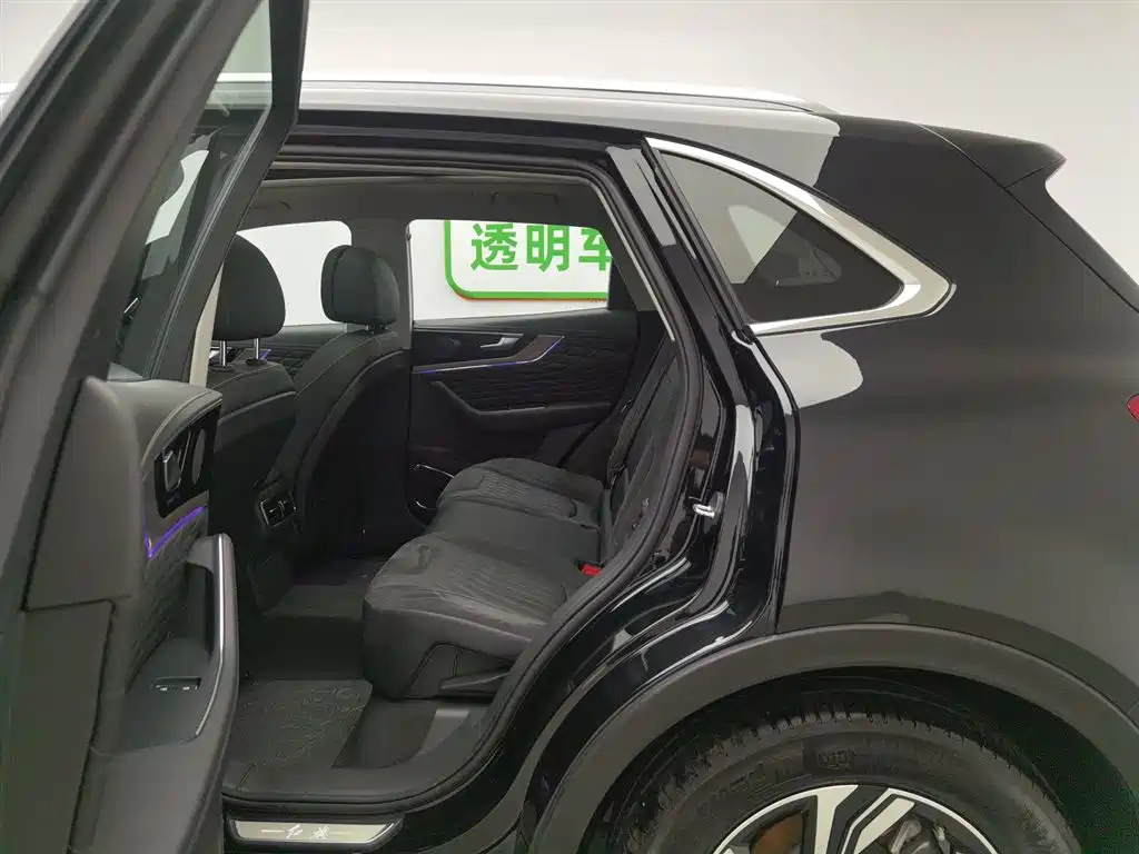 HONGQI HS5 2022