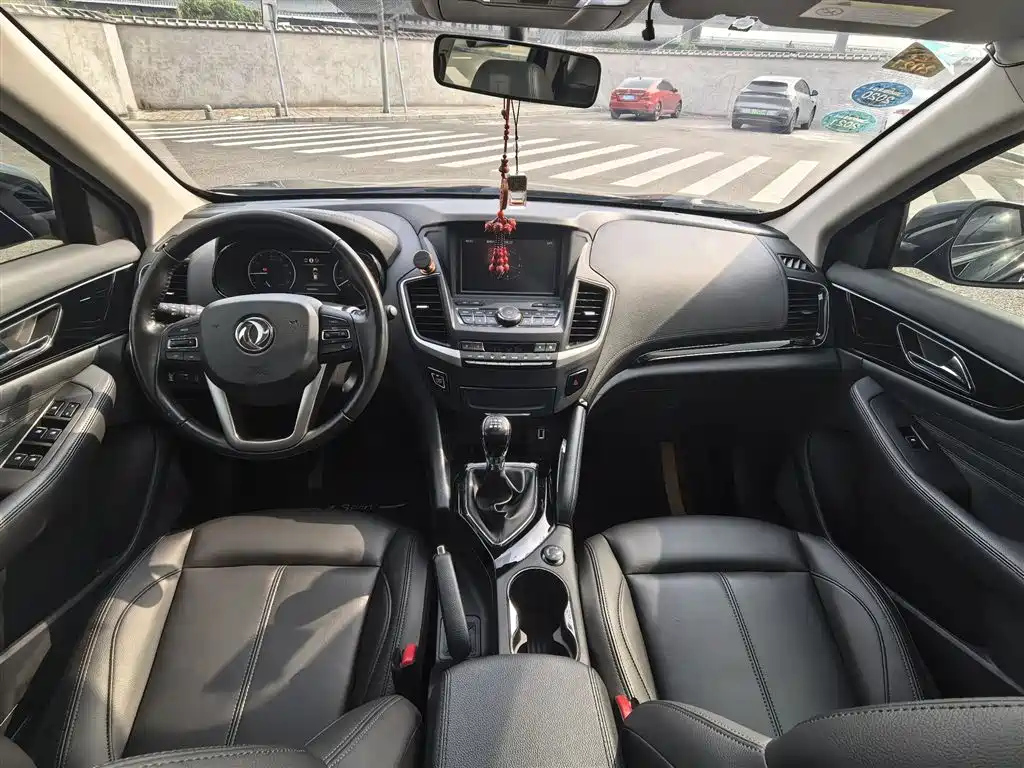 DONGFENG AEOLUS AX7 2019