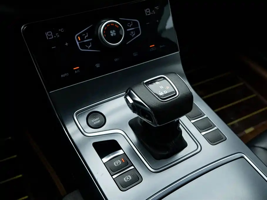 HONGQI H5 2022