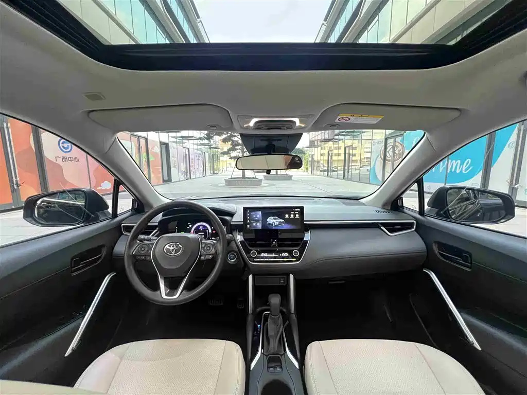 TOYOTA FRONTLANDER 2024