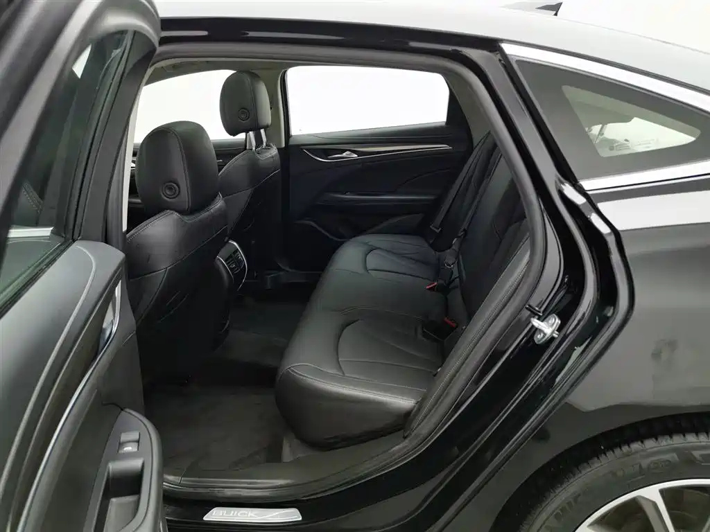 BUICK LACROSSE 2021