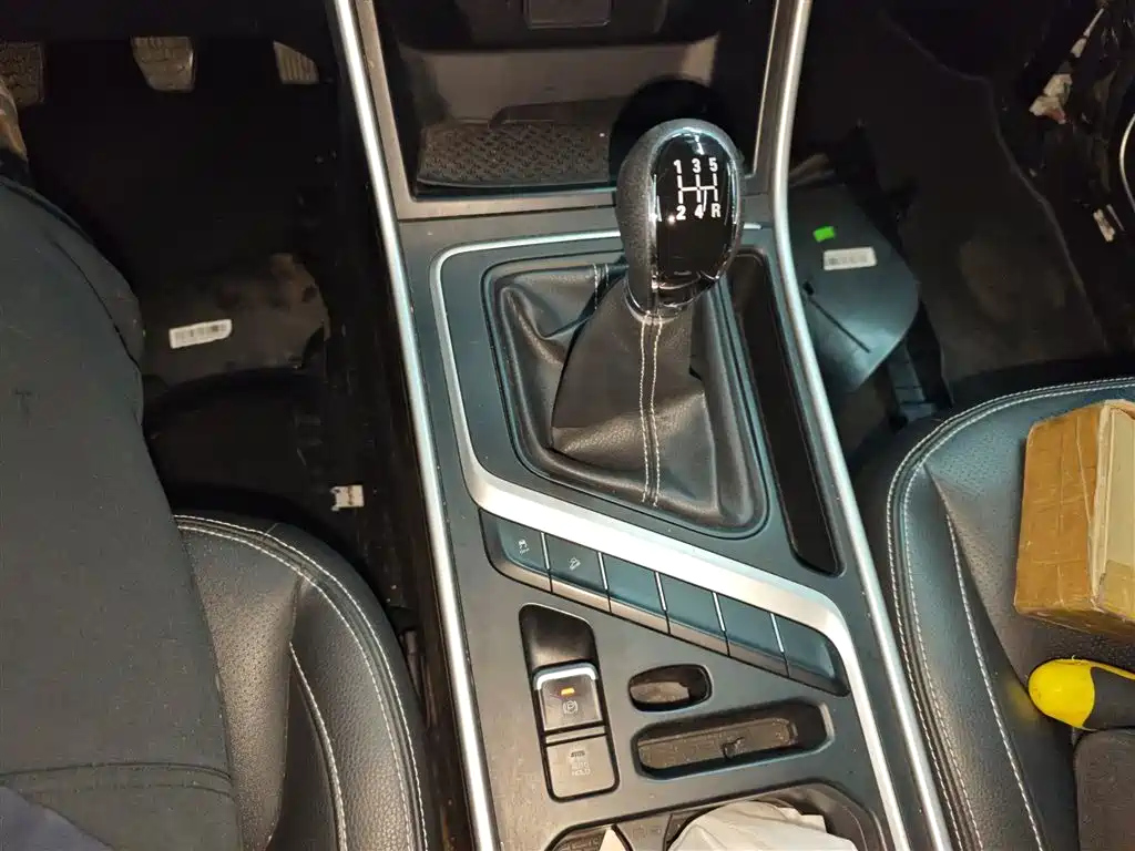 GEELY AUTO VISION X6 2018