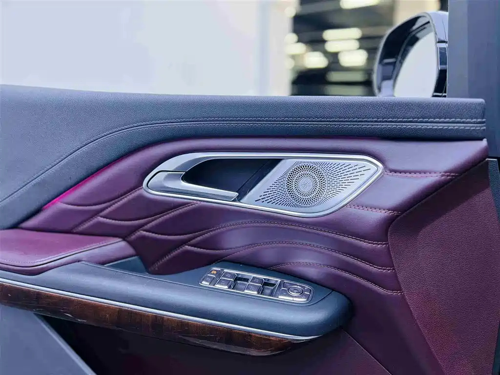 HONGQI HQ9 2022