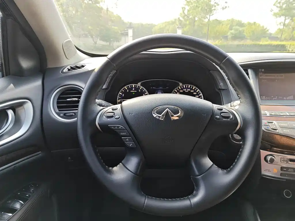 INFINITI QX60 IMPORT 2016