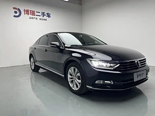 VOLKSWAGEN MAGOTAN 2019