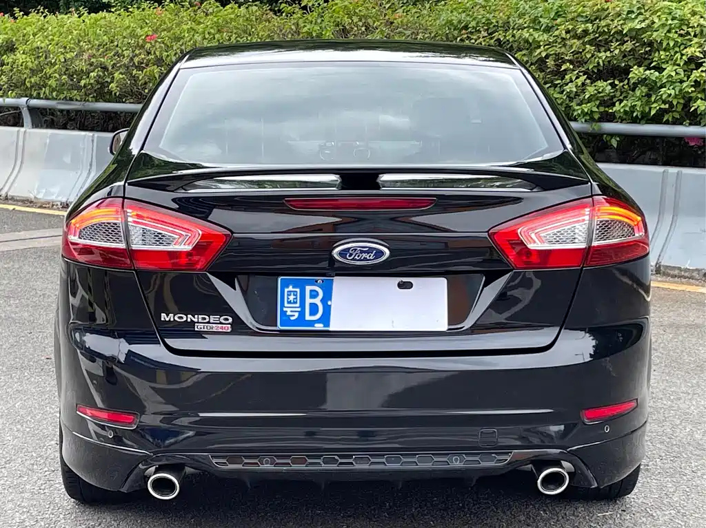 FORD MONDEO - WINNER 2012