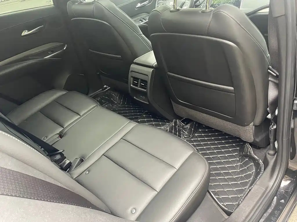 CADILLAC XT4 2022