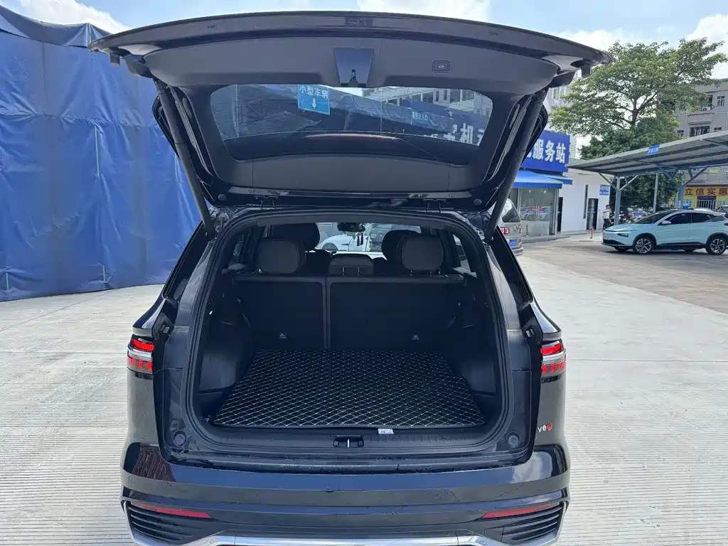 GEELY AUTO MONJARO 2025