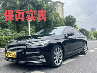 FORD TAURUS 2021