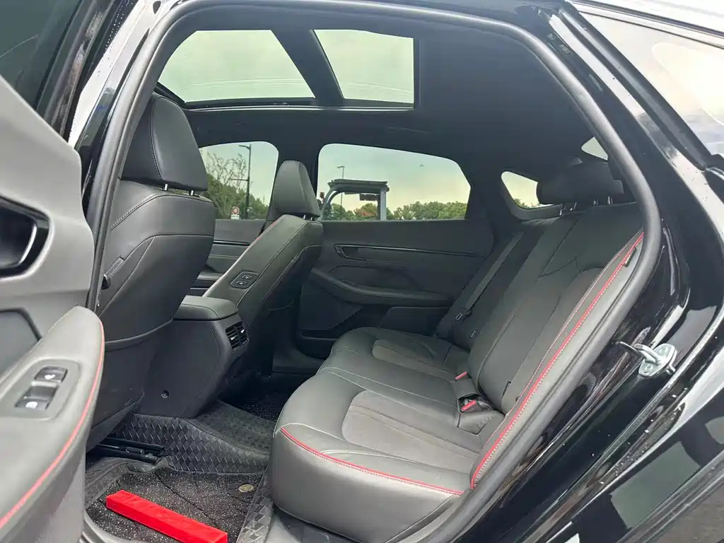 HYUNDAI SONATA 2024