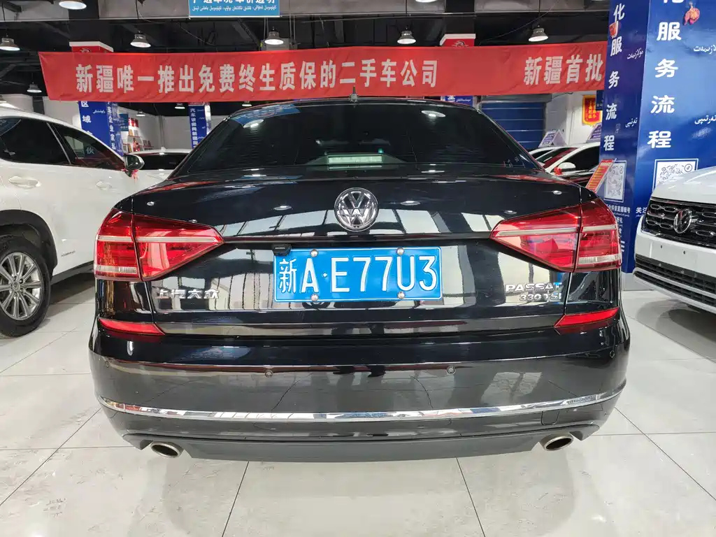 VOLKSWAGEN PASSAT 2017