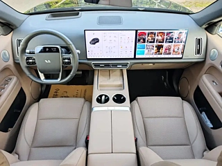 LI AUTO L6 2025 YEAR PRO INTELLIGENT EDITION 2025