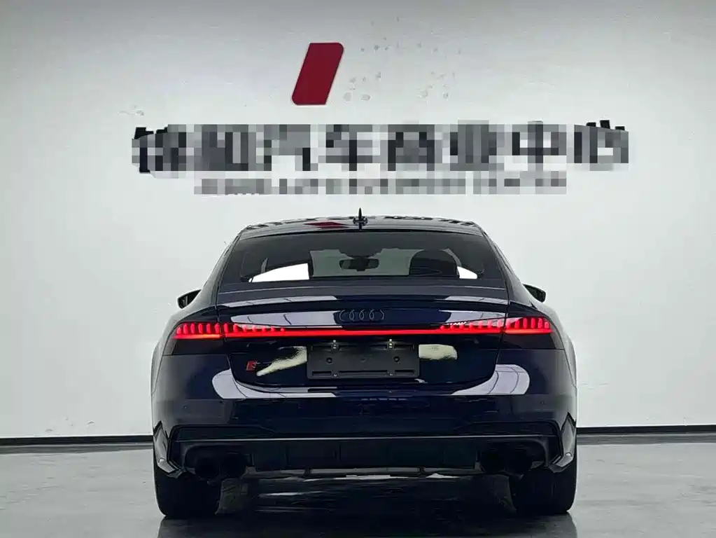 AUDI A7 2021