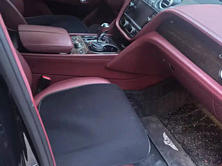 BENTLEY BENTAYGA  2018 YEAR 4.0T V8 2018