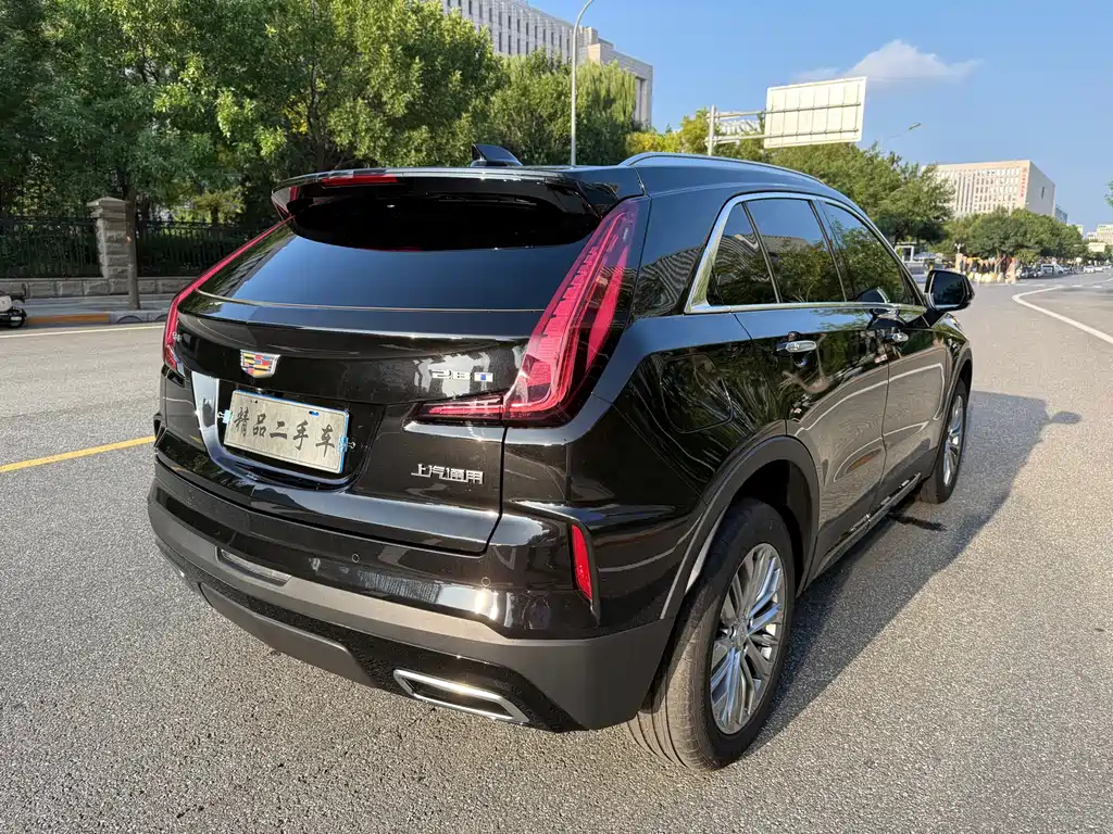 CADILLAC XT4 2024