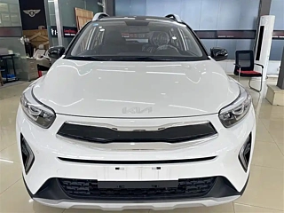 KIA VENUE  2021 YEAR 1.4L CVT YEAR 2021