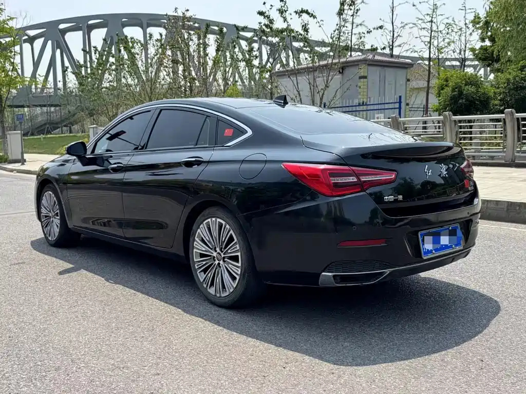 HONGQI H5 2019