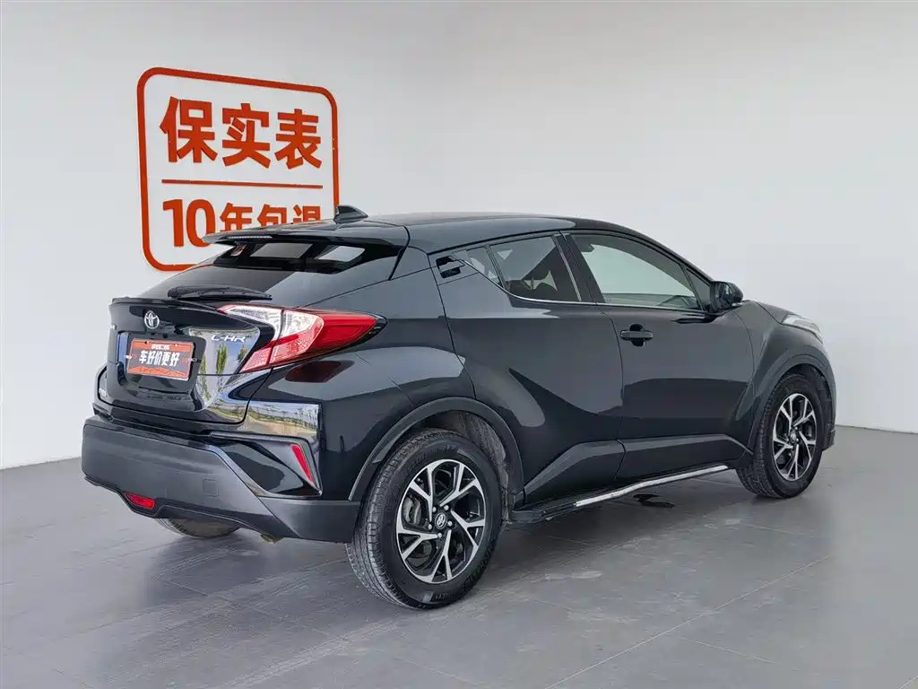 TOYOTA C-HR 2018