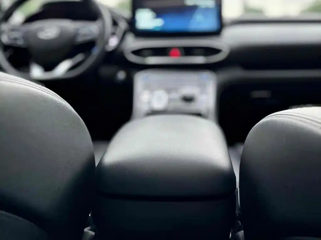 HYUNDAI SANTAFE 2023