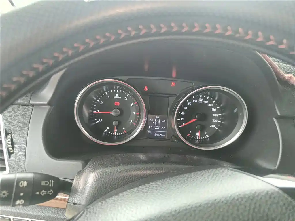 HAVAL H6 2015