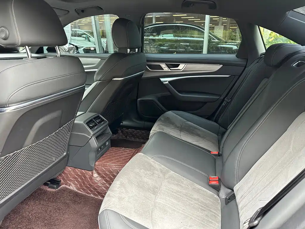 AUDI A6L 2024