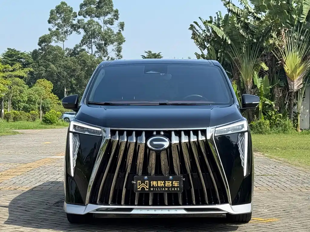 TRUMPCHI M8 2023