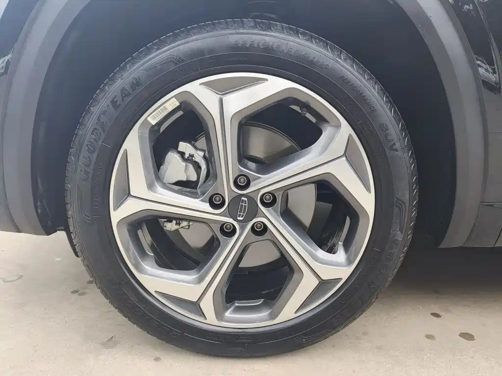 GEELY AUTO MONJARO 2024