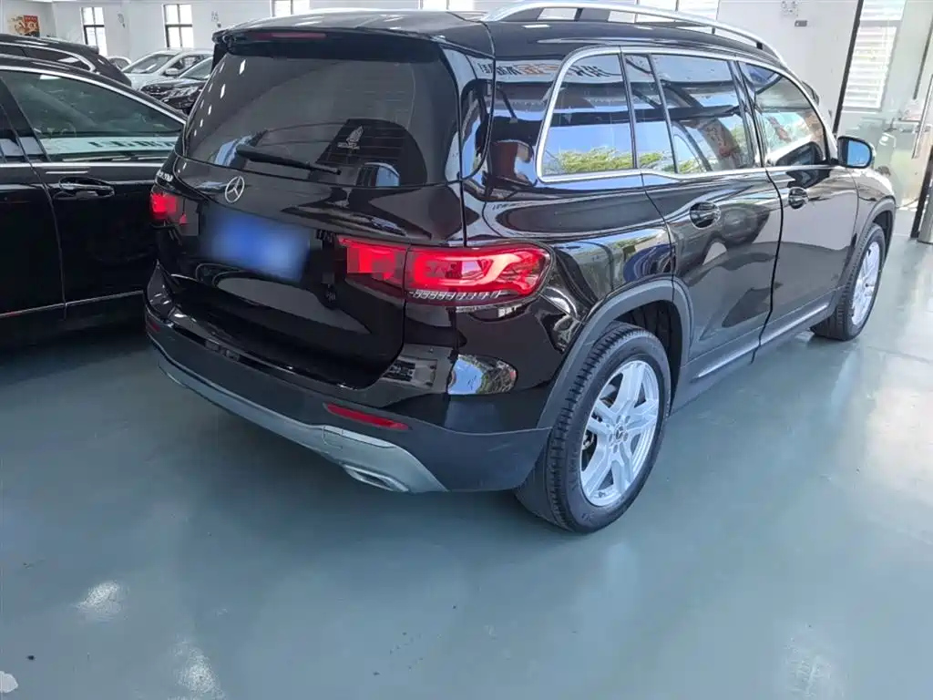 MERCEDES BENZ GLB 2022
