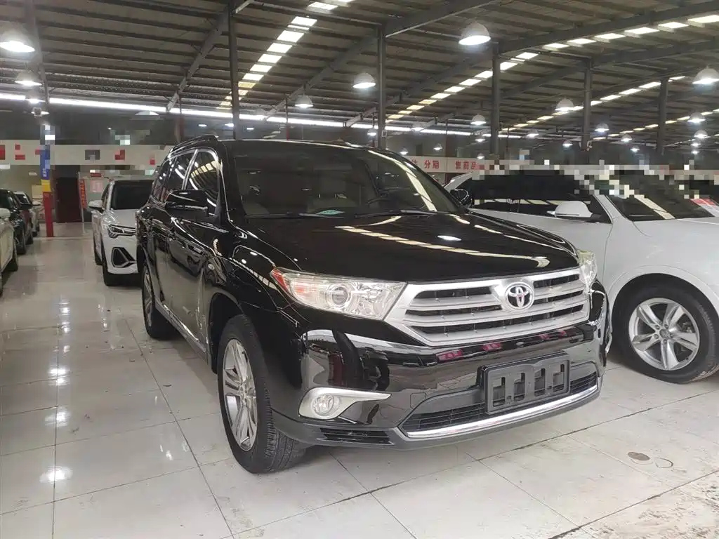 TOYOTA HIGHLANDER 2012