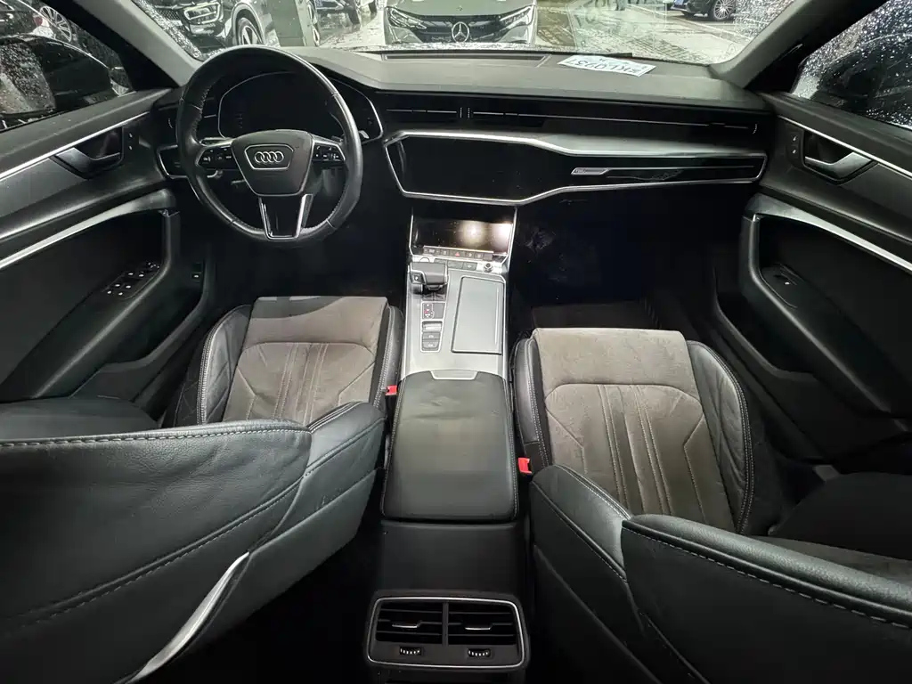 AUDI A6L 2020