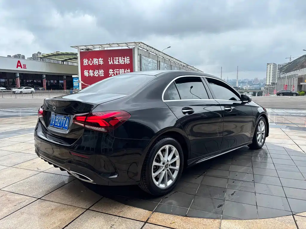 MERCEDES BENZ A-CLASS 2019
