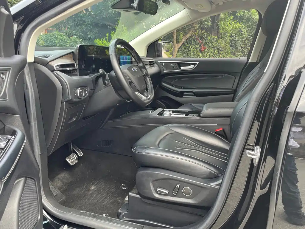 FORD EDGE 2021