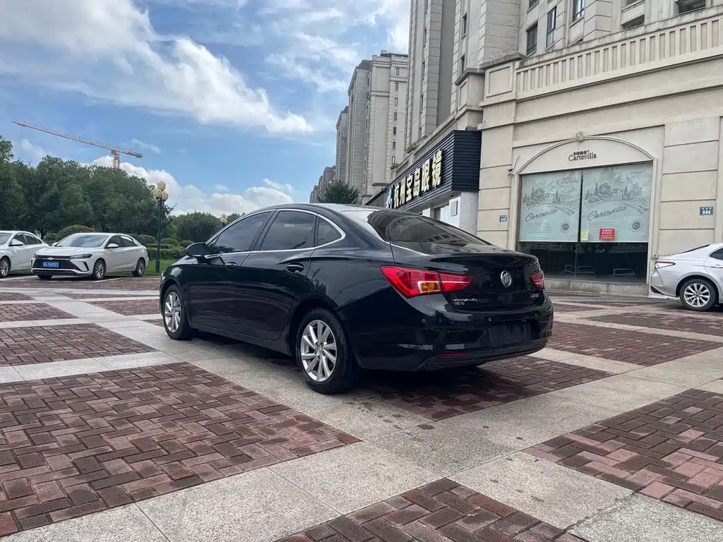 BUICK VERANO 2015
