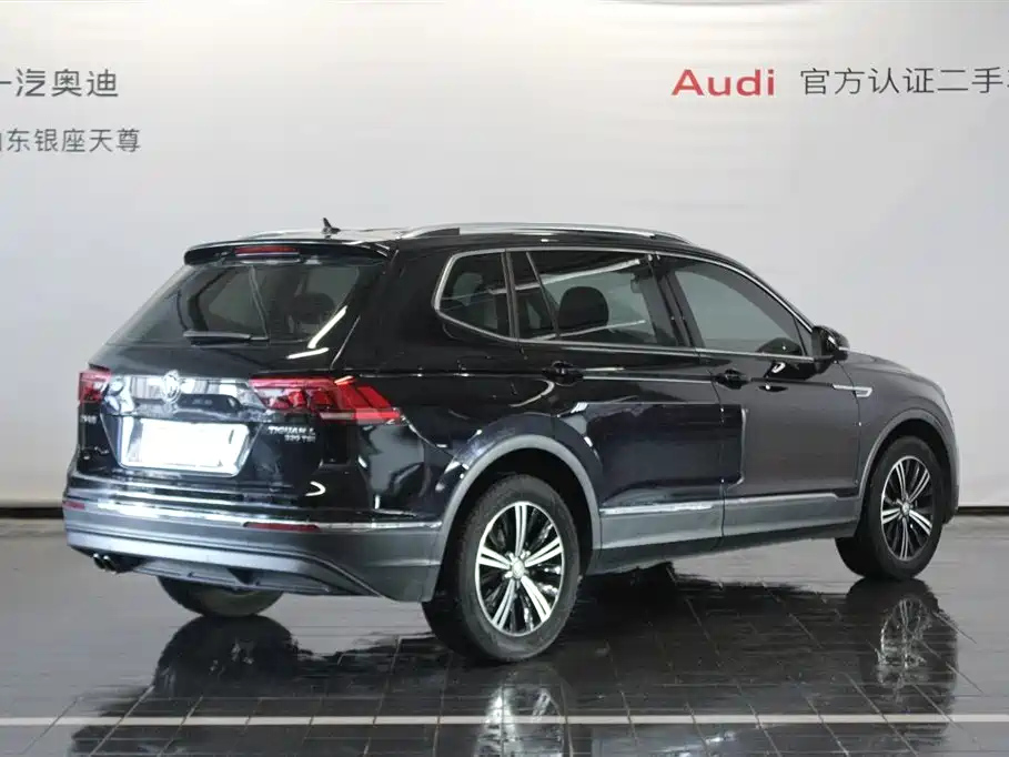 VOLKSWAGEN TIGUAN L 2019