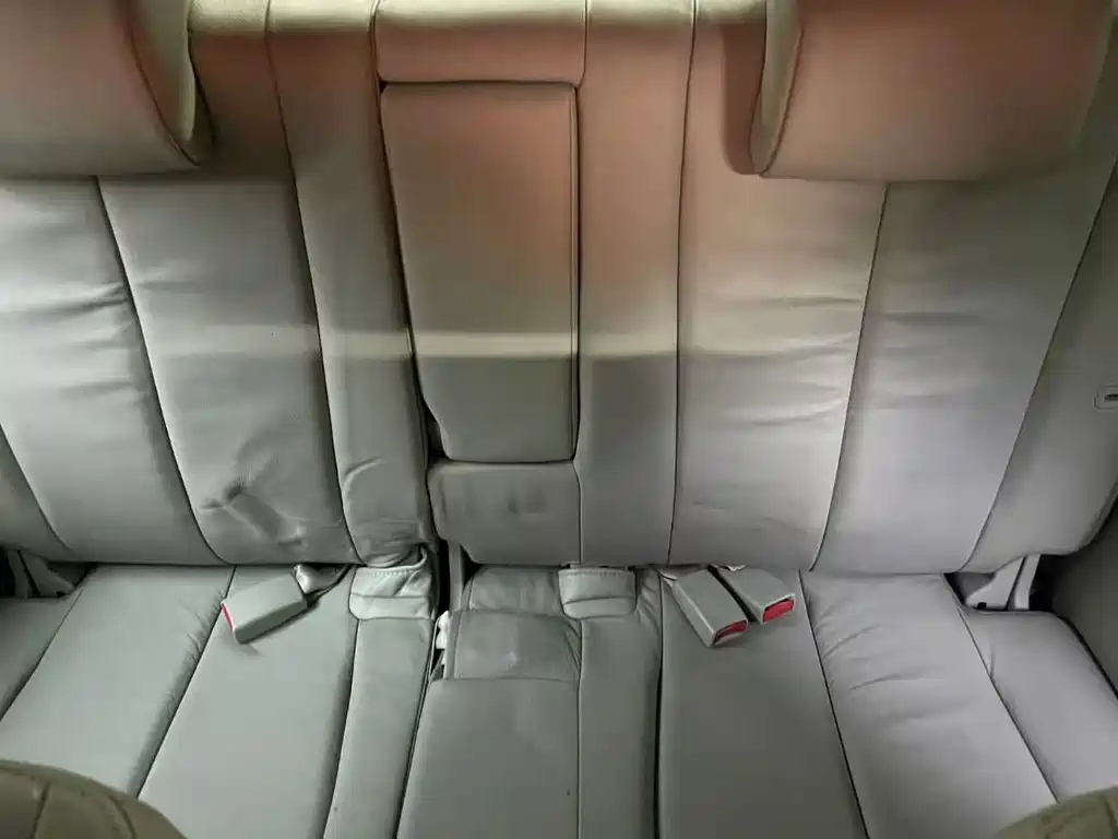 MAZDA 8 2011