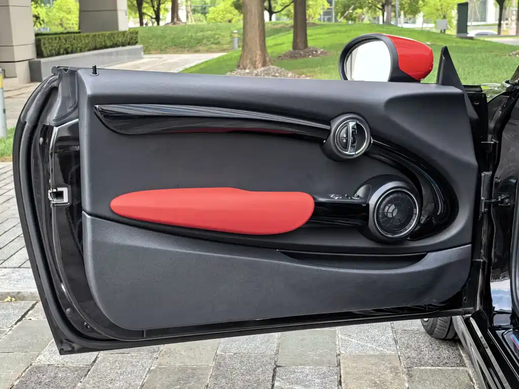 MINI JCW 2020